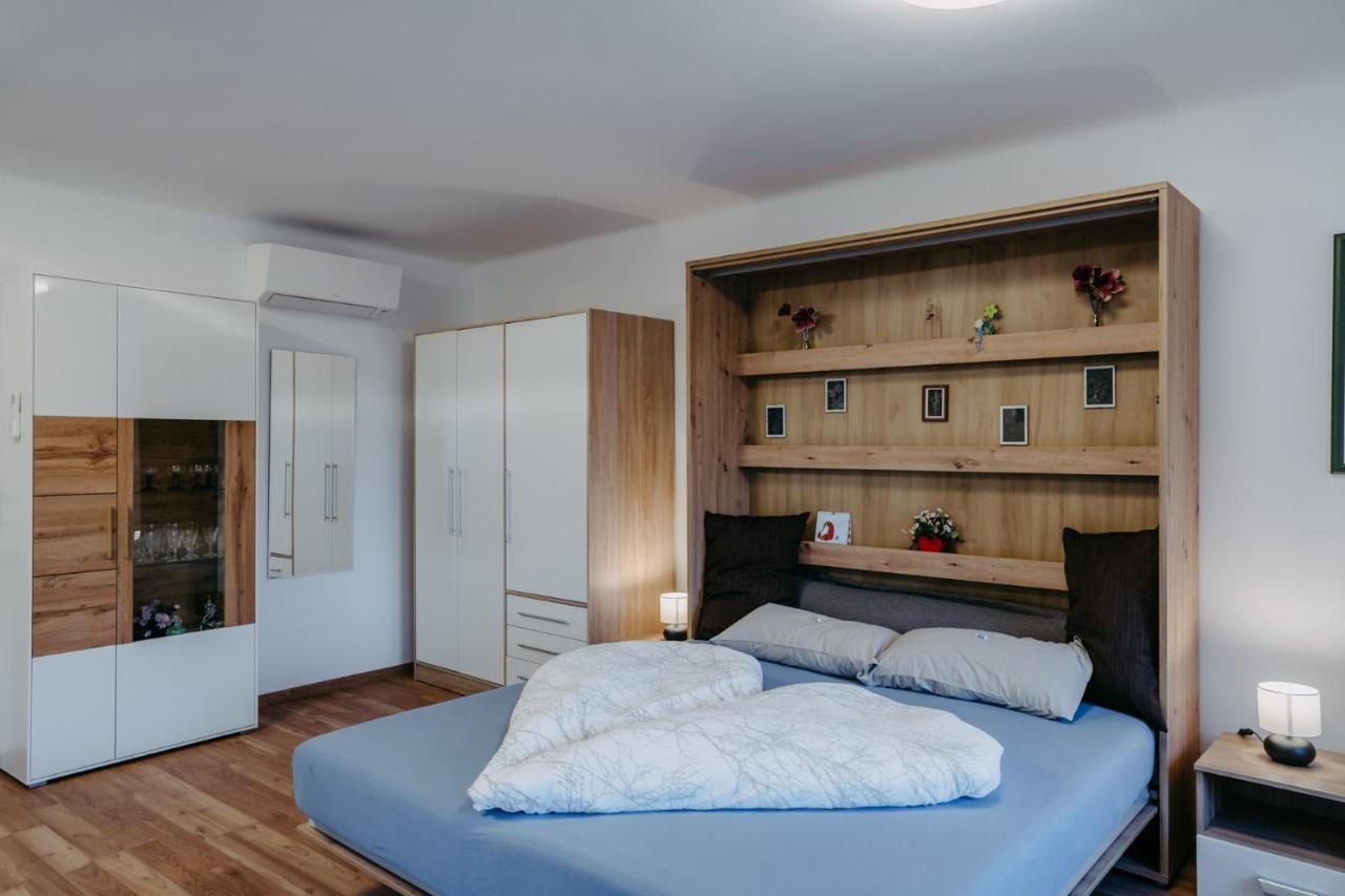 Schloss-Appartements Eisenstadt Luaran gambar